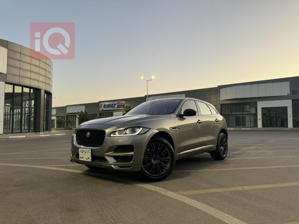 جاگوار F-Pace